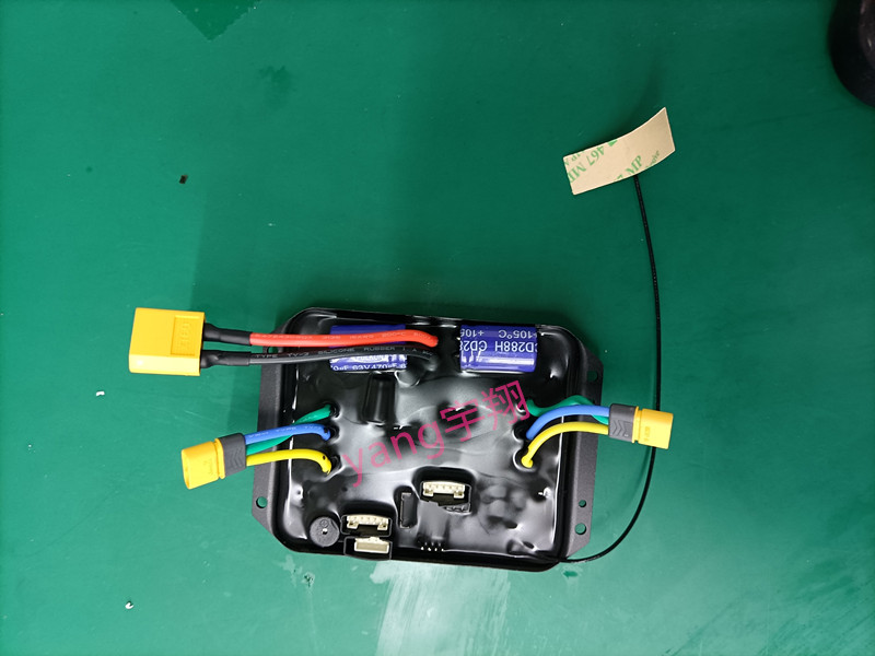 Electric four-wheel scooter glue filling controller motor motor electronic speed control hub dual-wheel drive four-wheel drive