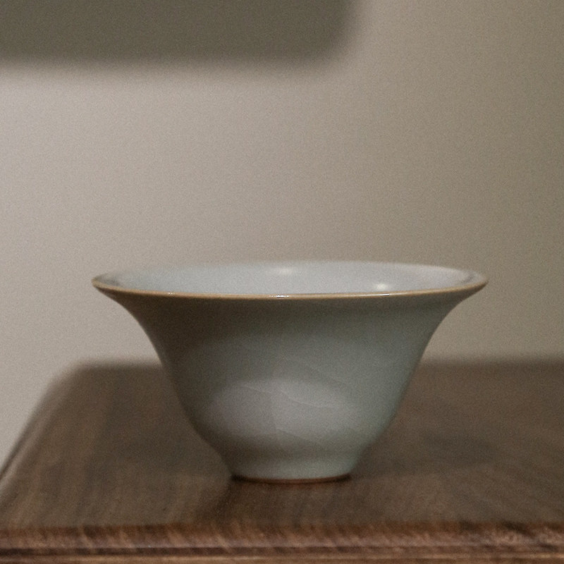 If mountain raw mineralite agate into glazed all-hand Ru kilo tea cup with tea cup utiliturt tea accessories Porcelain Ru Porcelain