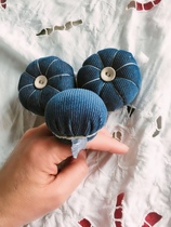 Wind retro (ring) Pin-inserted wrapping stitch stitch stitch hand-hand DIY cloth art needle cushion cross blue streaks