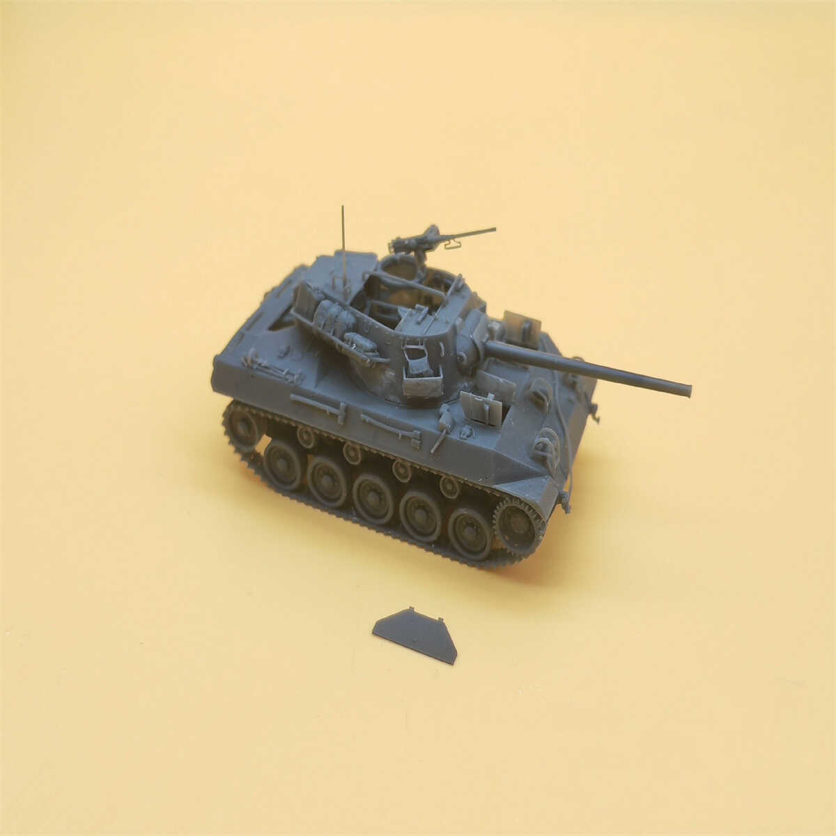 U.S.A M18 Hellcat   1 / 72   Total internal structure Tank Model 3D Printing Tank Model   G-180