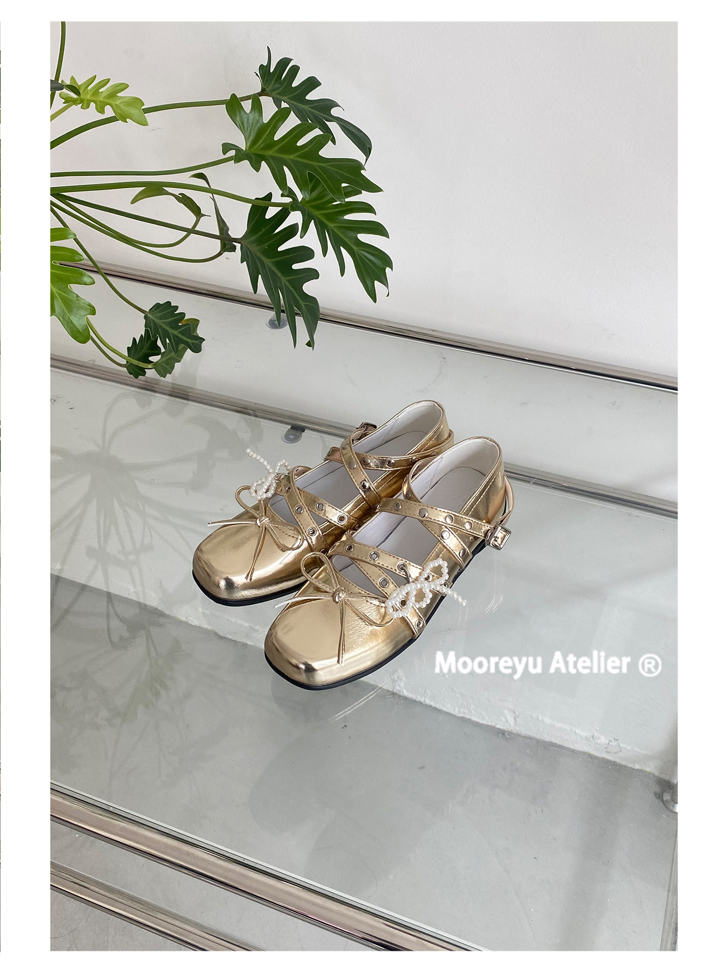 Mooreyu Leather Bow Ballet Flat