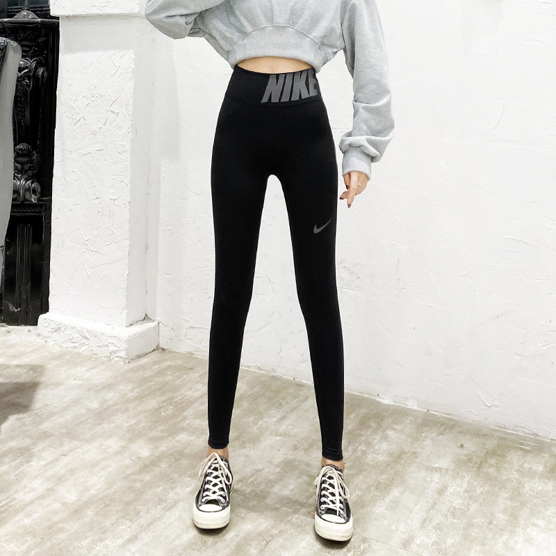 Summer Thinnest Shark Skin inside lap pants woman outside wearing spring and autumn slim leg strong pressure lifting hip pressure No marks Barbie pants 90%