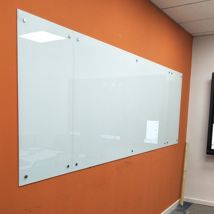 [USD 174.82] Installation of Ultra White Tempered Glass Whiteboard