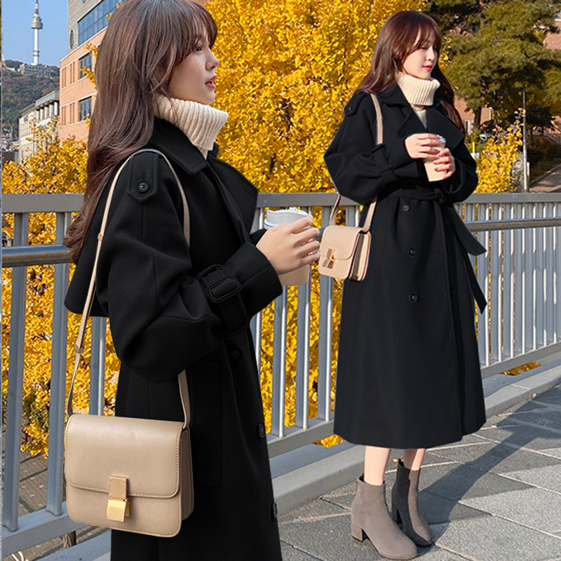 Black Douglas coat thickens the new Hepburn wind in 2022 a little girl in the winter