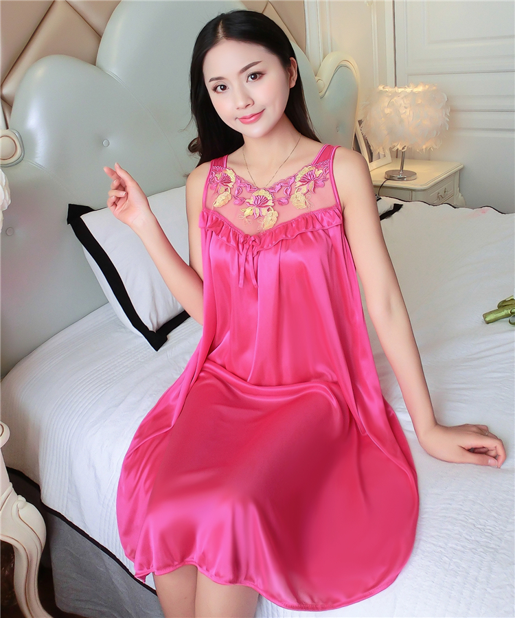 Nightdress nữ mùa hè sexy Hàn Quốc phiên bản của băng lụa ren đồ ngủ ngắn tay lụa lụa phần mỏng lỏng kích thước lớn ăn mặc đỏ