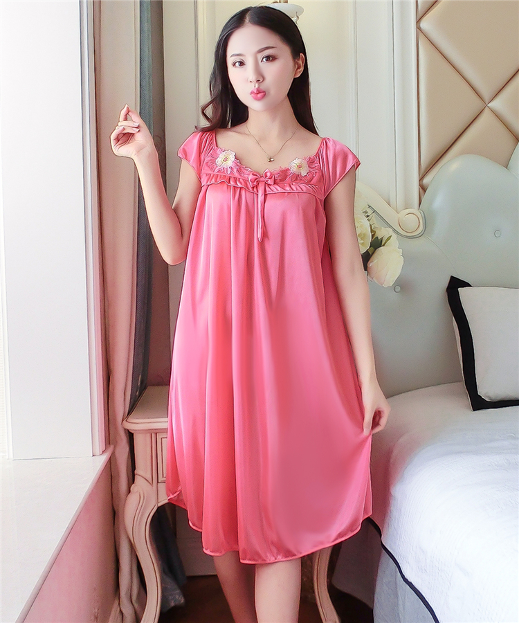 Nightdress nữ mùa hè sexy Hàn Quốc phiên bản của băng lụa ren đồ ngủ ngắn tay lụa lụa phần mỏng lỏng kích thước lớn ăn mặc đỏ