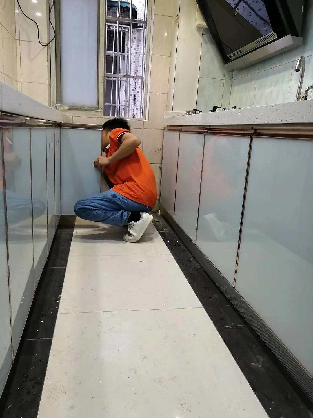 Guangzhou cabinet custom renovation and repair table custom door board custom countertop manufacturer direct sales