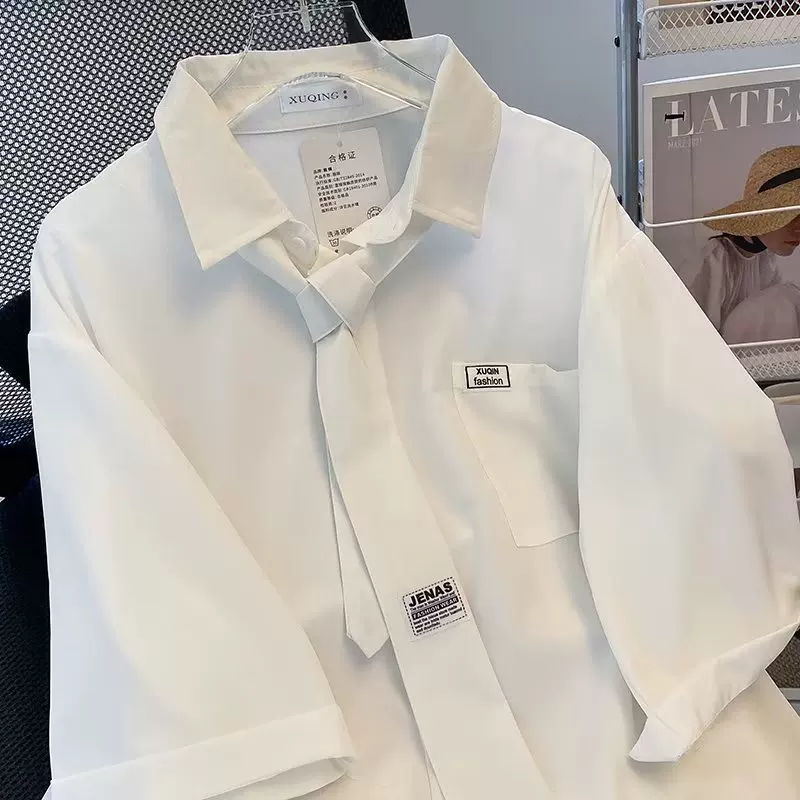 Си́льковый костюм- uniform, летняя тонкая рубашка, с коротким рукавом, стиль высокого качества, для любимого