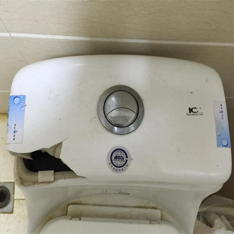 Professional processing toilet tank lid repaired and made with matching repair ceramic supplementary sitting toilet water tank lid