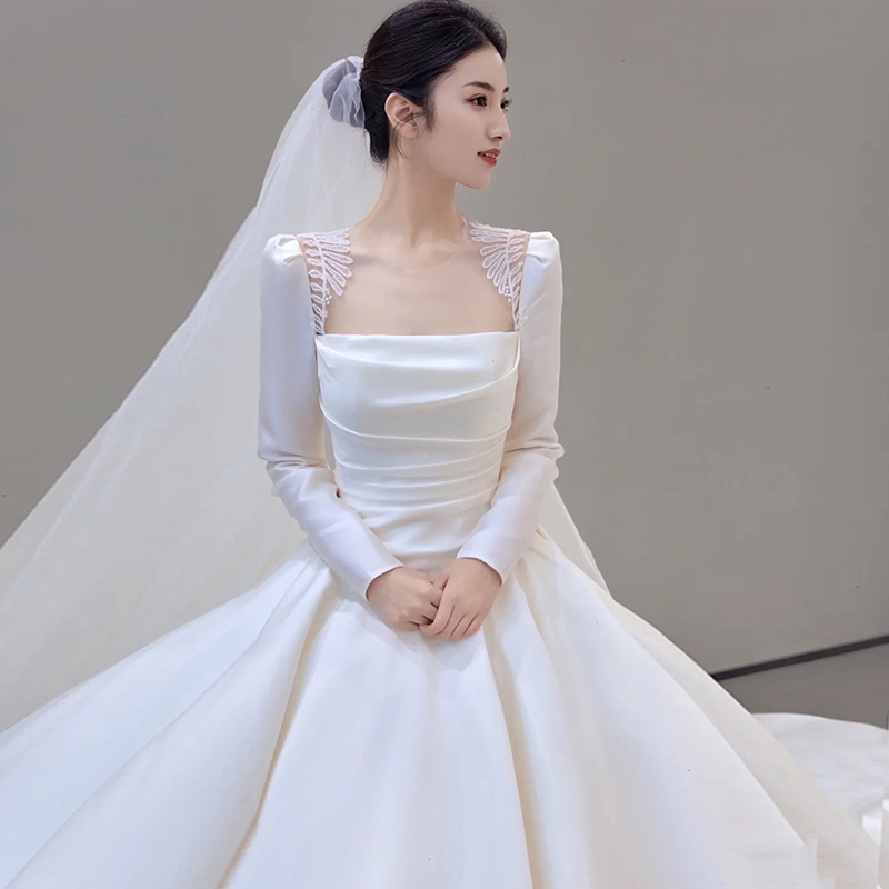 Long -sleeved satin wedding dress 2024 new bride atmosphere, simple super immortal French dragging door main gauze high -level sense Long -sleeved satin wedding dress 2024 new bride atmosphere, simple super immortal French dragging door main gauze high -level sense