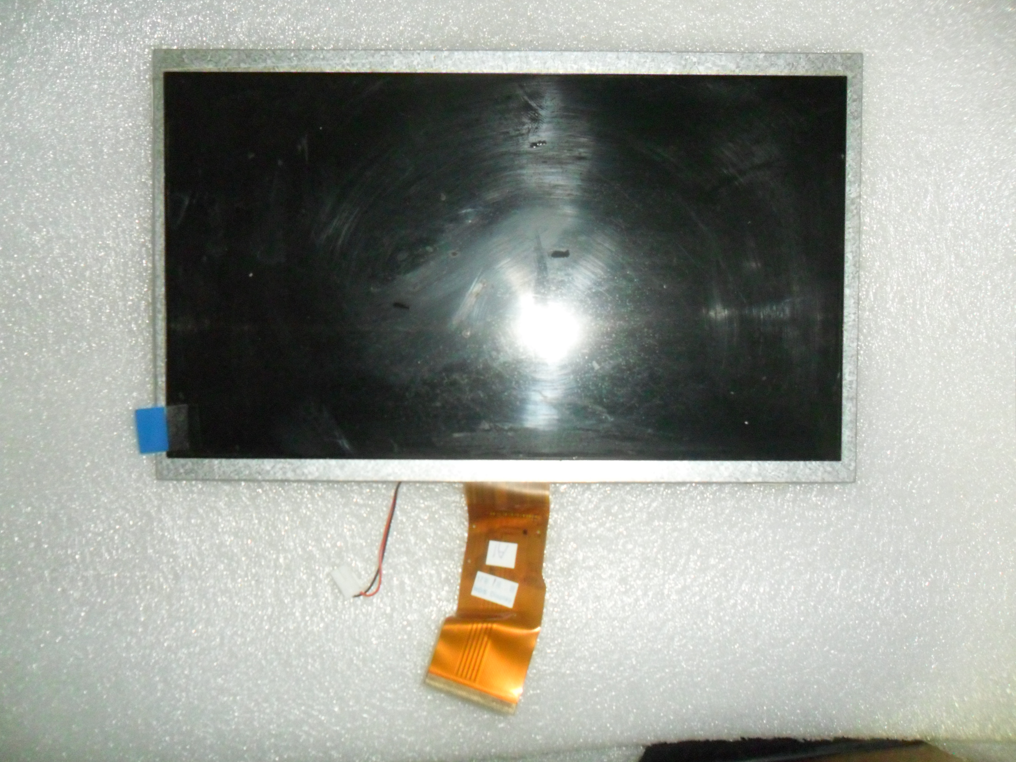 Mobile portable flip DVD player screen length 23 5 width 14 1 screen wrapped