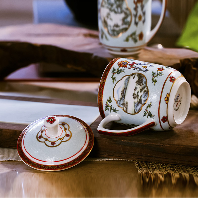 Red xin office of jingdezhen ipads porcelain enamel cup treasure palace imperial gift porcelain keller of famille rose porcelain cup