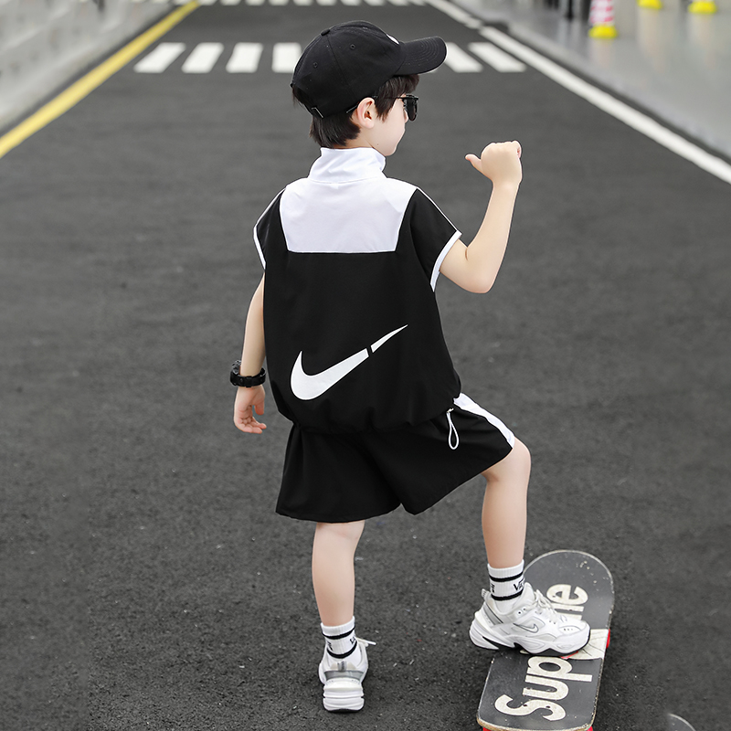 Boys Summer Suit Short Sleeves Set in Big Kids 2022 New Summer Fashion Brand Kids Sports Handsome Thin Fashion