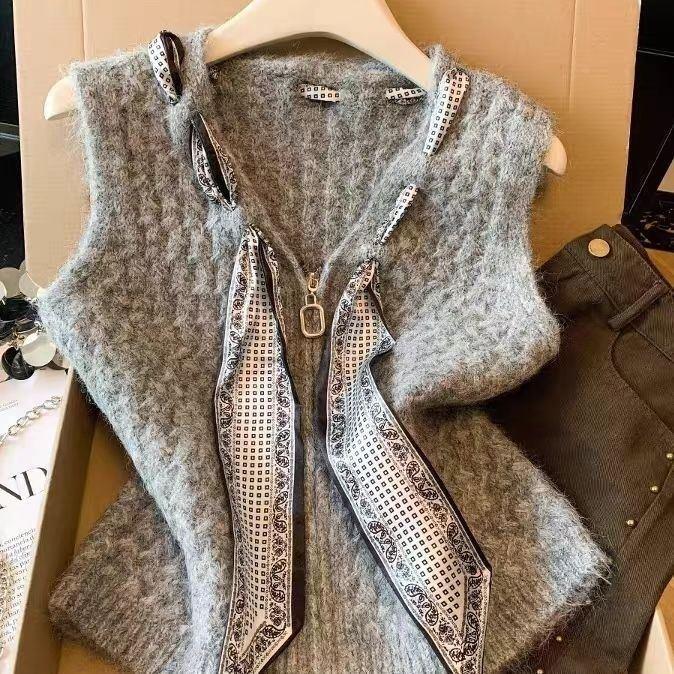 Light Luxury Style Gray V-Neck Zipper Knit Vest for Women, Sleeveless with Silk Scarf and Ribbon, Zipper Layered Vest Sweater Top Light Luxury Style Gray V-Neck Zipper Knit Vest for Women, Sleeveless with Silk Scarf and Ribbon, Zipper Layered Vest Sweater Top