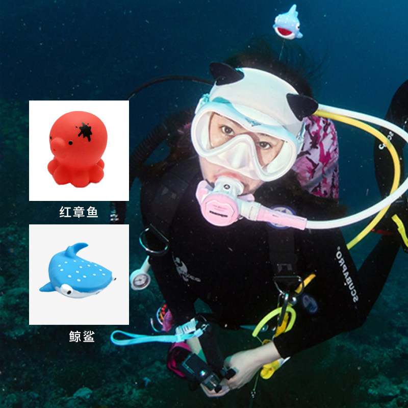 Lovely buoyancy doll marine biodivers cylinder marks BCD hanging underwater doll and butt