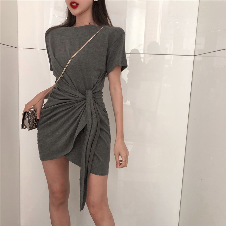 2018 mùa hè mới của Hàn Quốc phiên bản của chic không thường xuyên Slim mỏng dây đai eo một từ váy ngắn váy xòe công sở