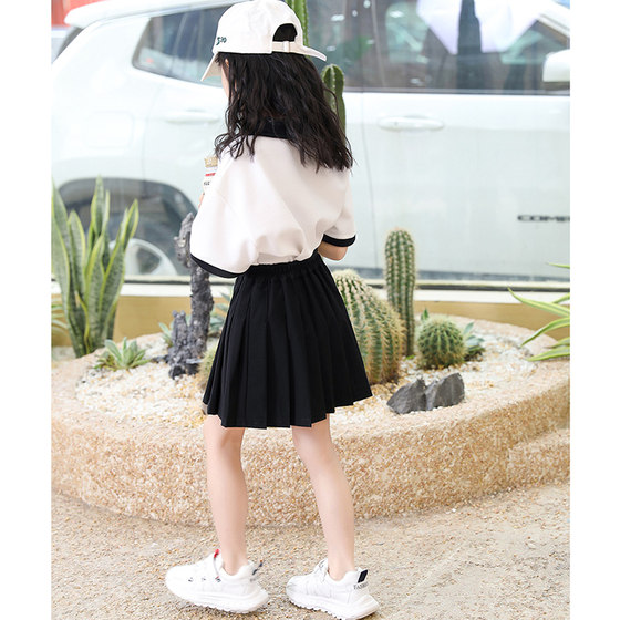女童半身裙2025春夏新款女孩裙子百搭百褶裙儿童表演黑色白色短裙