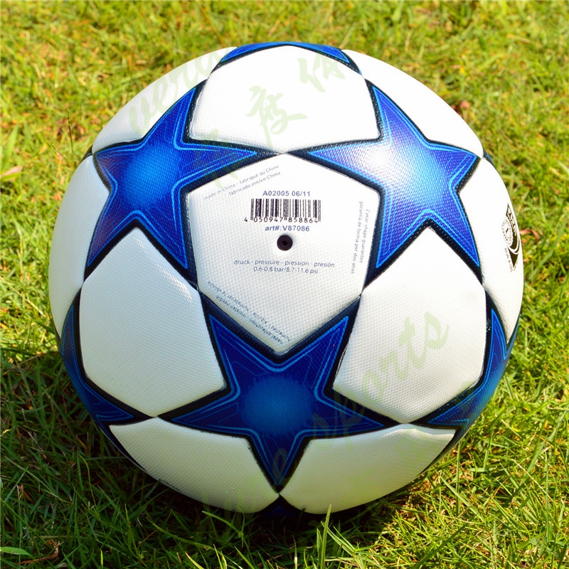 Ballon de football - Ref 7606 Image 57