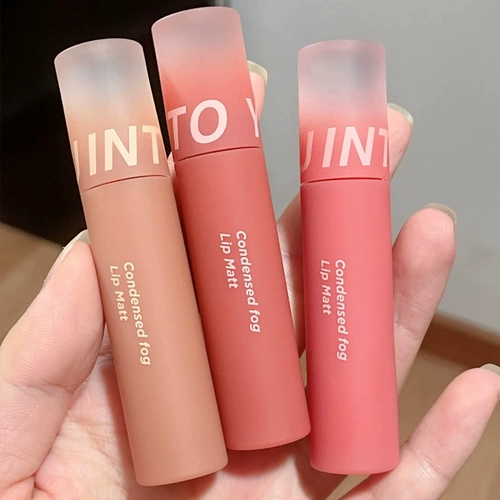 With yout you lip glaze water tur at at you w12 восхищается той же моделью W08