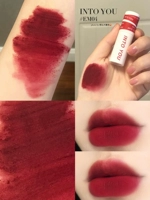 Красная помада, EM04