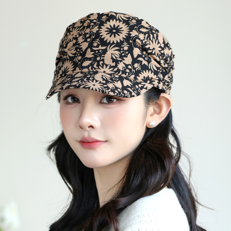 Adjustable Floral Flat-Top Hard-Brimmed Fabric Baseball Cap for Men and Women, Stylish and Face-Slimming, Sun Protection for Cycling Adjustable Floral Flat-Top Hard-Brimmed Fabric Baseball Cap for Men and Women, Stylish and Face-Slimming, Sun Protection for Cycling