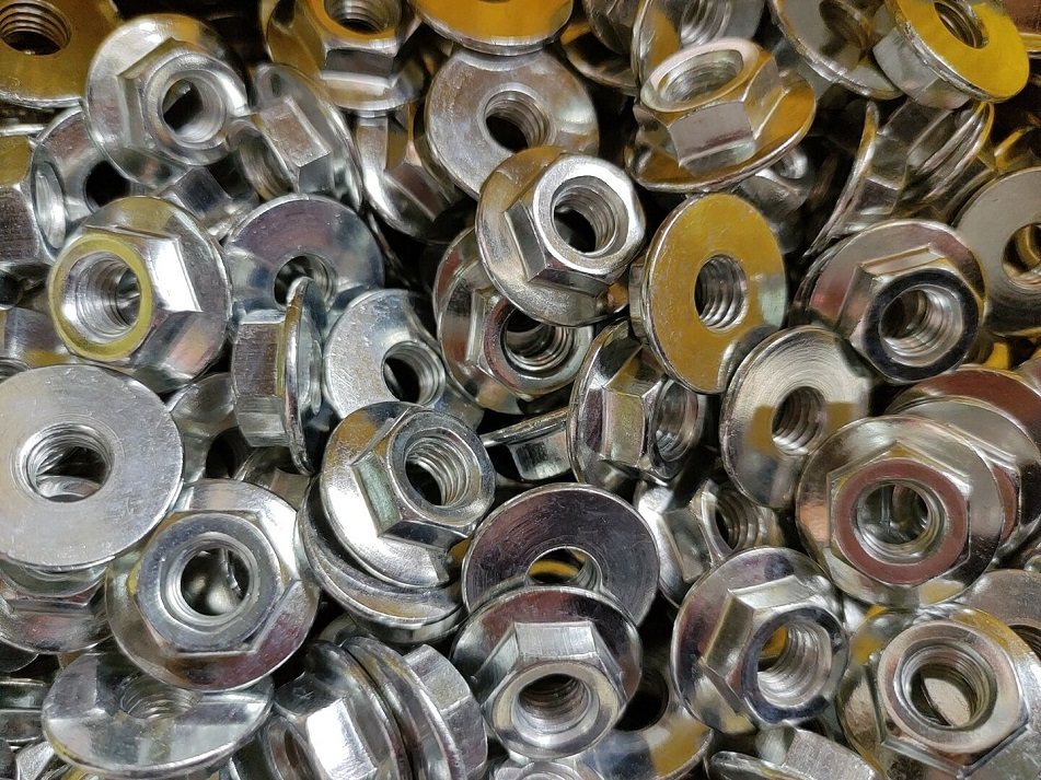 Non-marked galvanized enlarged disc flange screw cap large flat bottom hexagonal flange face nut large side with cushion screw cap M8