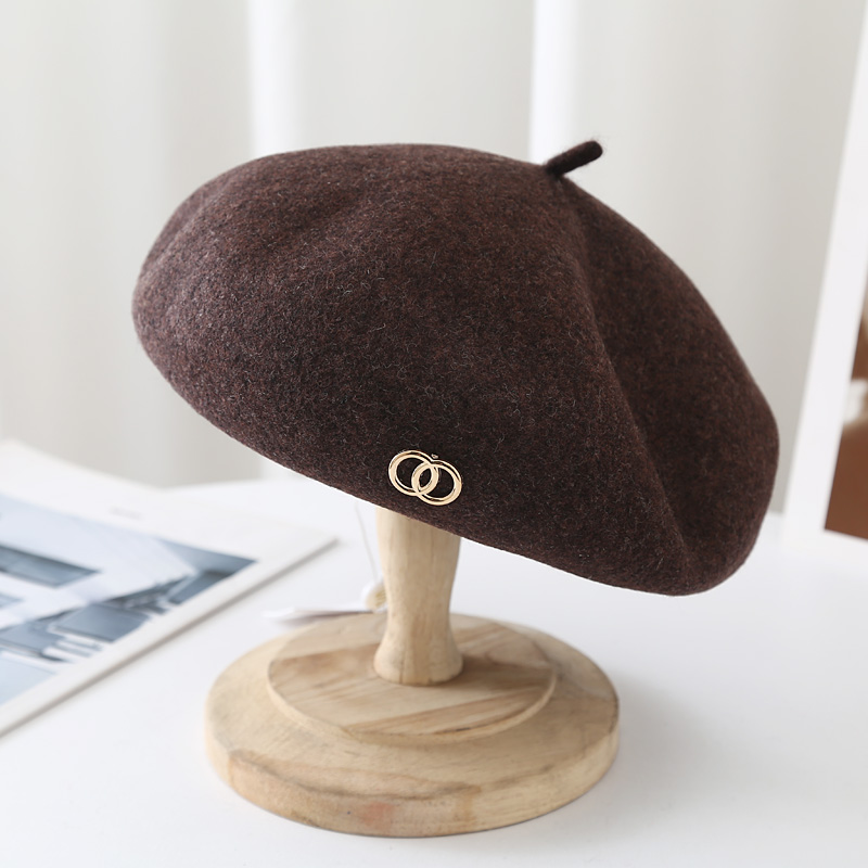 Women's Casual Solid Color Eaveless Beret Hat display picture 1