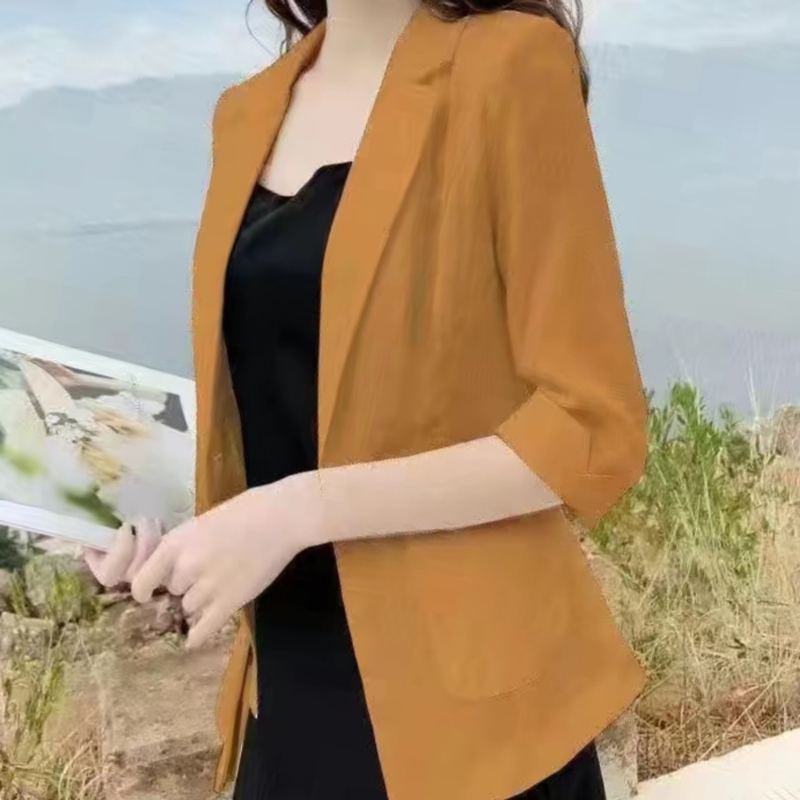 Three-Quarter Sleeve Blazer for Women, 2026 New Summer Style, Casual Versatile British Style Slim-Fit Suit Jacket for Middle-Aged Women