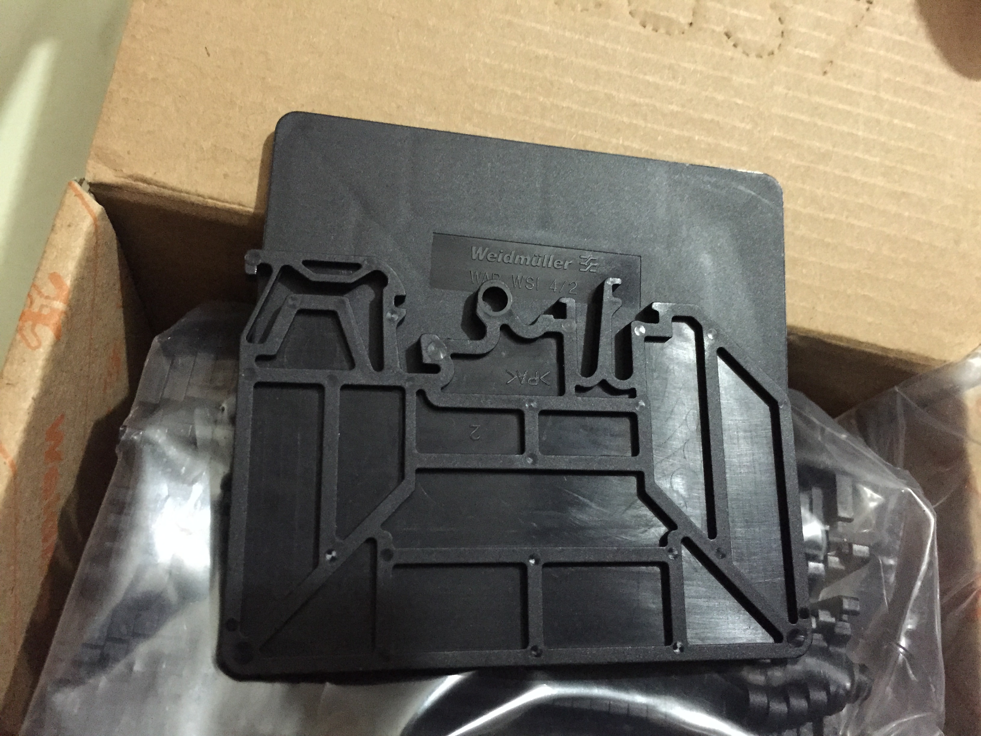 WAP WSI 4 2 Weidmüller fuse terminal baffle block 1880450000