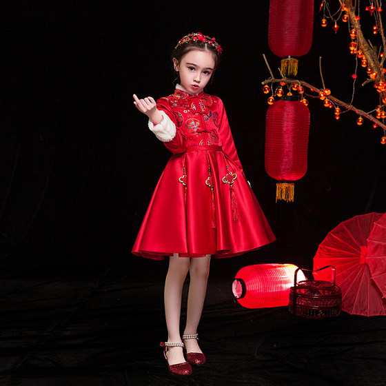 Chinese style girl Hanfu winter children's cheongsam thickened New Year's greetings girl red baby Tang suit winter suit