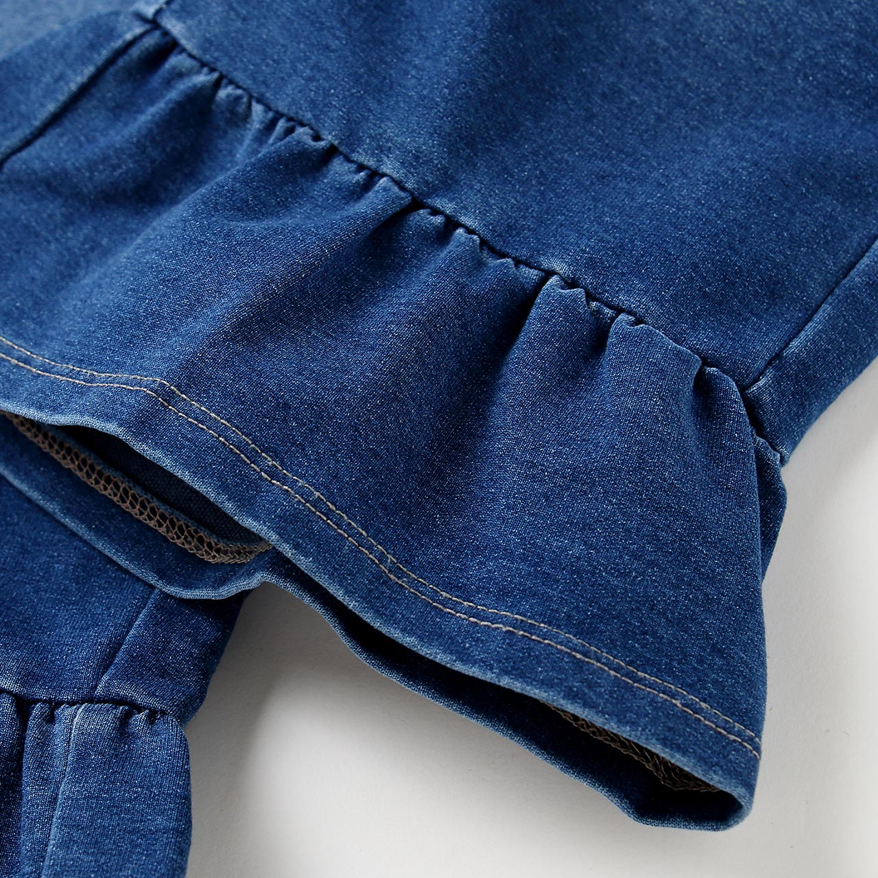 quần jean mùa hè mặc khéo léo trẻ em cỡ trung Annai dành cho trẻ em đầy đủ eo đan denim bảy điểm quần cô gái.