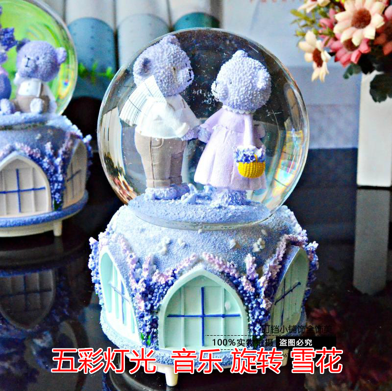 哆 啦 Một giấc mơ pha lê bóng âm nhạc music box xoay bông tuyết đồ trang trí trẻ em bạn gái món quà sinh nhật sáu một