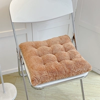 Плюшевый чай с подушкой коричневый