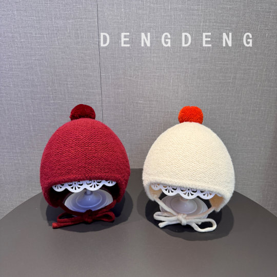 Children's Hats for Autumn and Winter, Warm and Thickened Woolen Ear-Protecting Hats, Korean-Style Solid Color Windproof Pullover Hats for Boys and Girls, Trendy