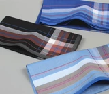 Старомодный темный хлопковый классический носовой платок