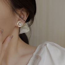 Temperament pearl ear clip female no ear hole light luxury high-end mosquito coil plate niche tea earrings French retro painless