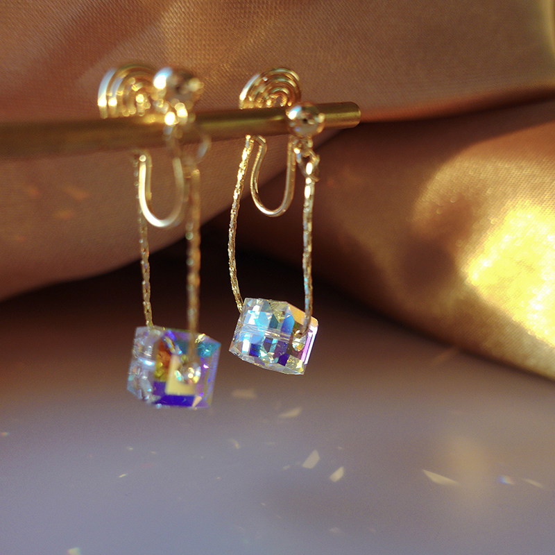 Crystal high-end niche light luxury ear clip female no ear piercing tassel tea earrings earrings French mosquito coil temperament