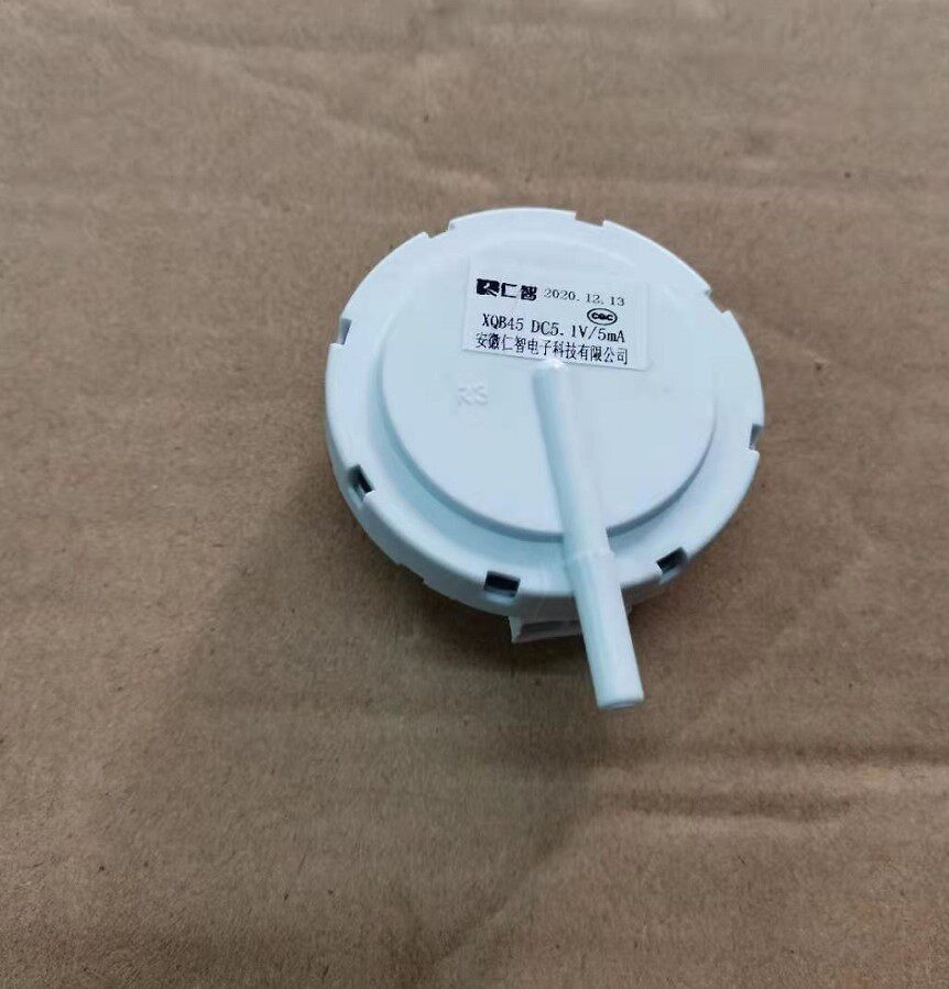 Power-automatic washing machine water level sensor water level switch controller