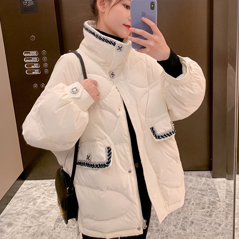2022 winter new style stand-up collar small fragrant style short down jacket women's small top temperament all-match short jacket trend
