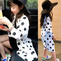 Girls mid-length jacket 2020 new Korean version summer polka dot sunscreen childrens light air conditioning shirt foreign trend