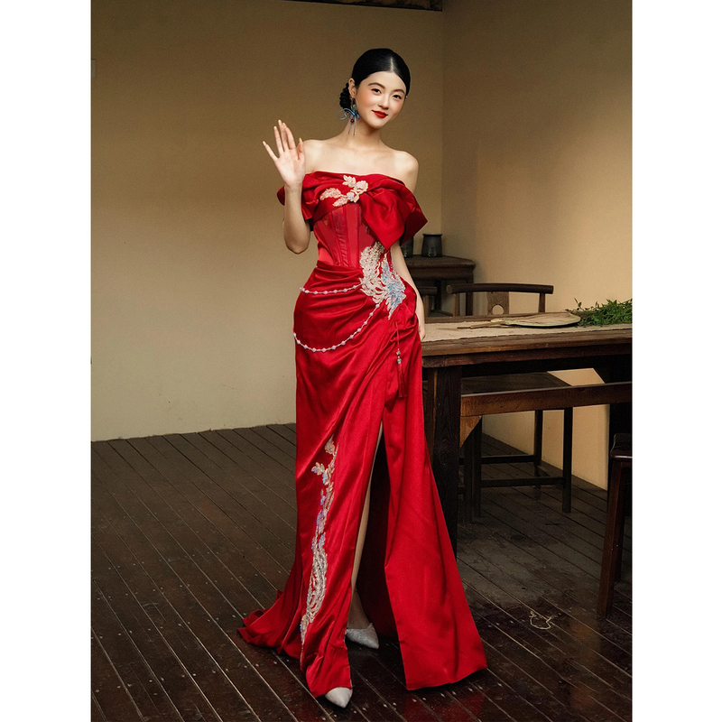 One-Shoulder Engagement Dress for Women, New Chinese Style Red Heavy Embroidery Toast Dress, Bride's Casual Morning Gown for the Wedding Day One-Shoulder Engagement Dress for Women, New Chinese Style Red Heavy Embroidery Toast Dress, Bride's Casual Morning Gown for the Wedding Day