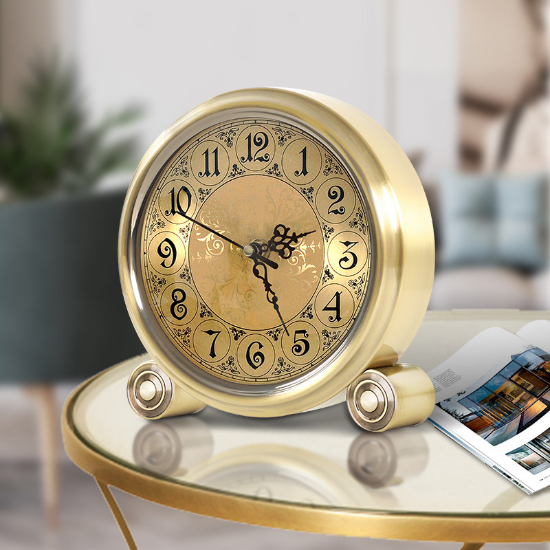 European living room table clock Desktop clock Desktop clock ornaments Household personality creative bedroom bed head silent table clock