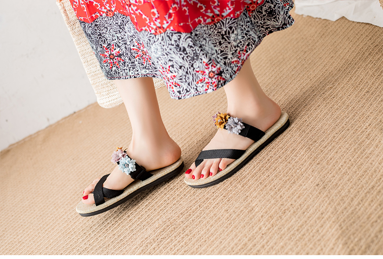 Dép hoa nữ mùa hè 2018 mới phẳng đế bằng vải lanh bên ngoài mang giày retro đi biển đi biển giày vascara