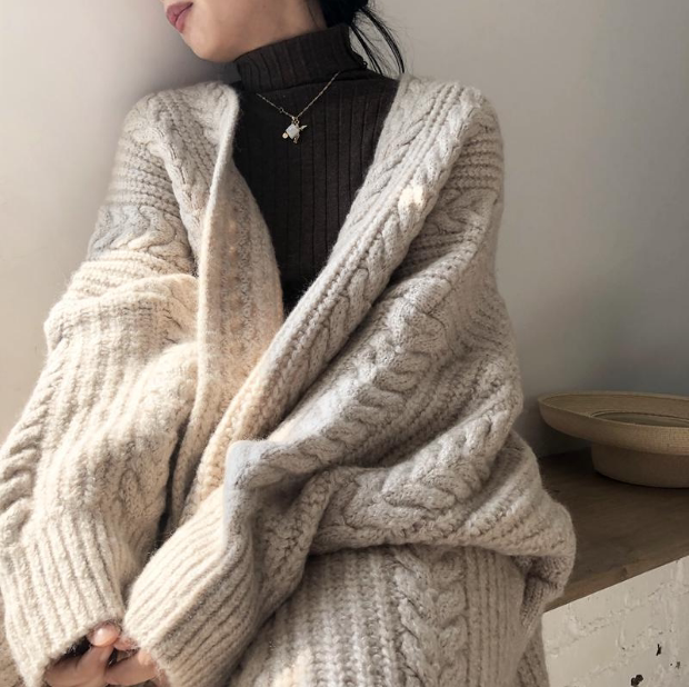 Maternity coat autumn winter outside wear 2022 new Korean version loose knit cardigan sweater plus thick maternity spring coat