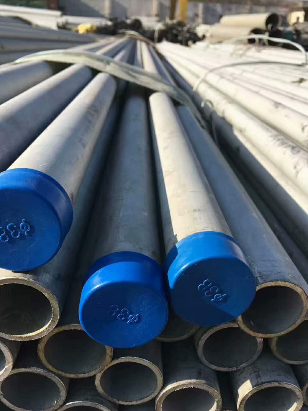Steel cap plastic pipe cap PVC tubing steel pipe protection cap inch half steel pipe choke plug shelf pipe PVC choke plug outer jams