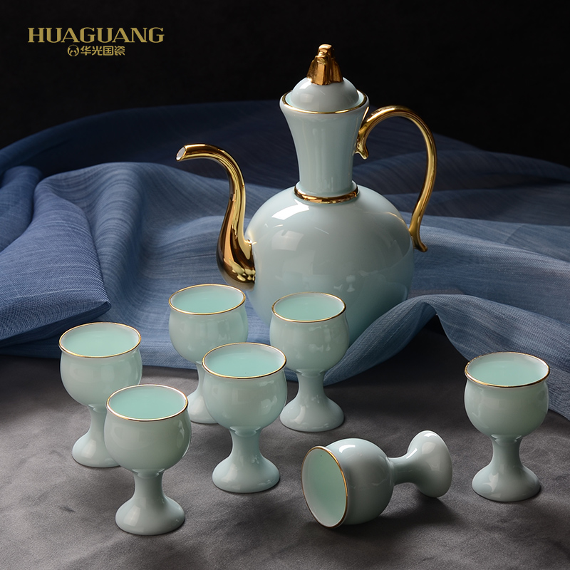 Uh guano countries celadon porcelain China ceramic wine suits for Chinese liquor state banquet wine hip flask glass