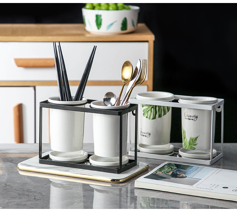 Chopsticks cage informs the ceramic wall hanging type kitchen Chopsticks spoons to receive fast Chopsticks basket frame box shelf