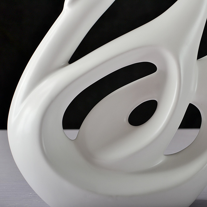 Nordic contracted household act the role ofing is tasted, black and white swan furnishing articles wine sitting room adornment wedding present ceramic arts and crafts