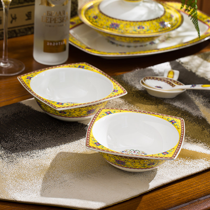 Jingdezhen Chinese tableware suit ipads bowls disc household enameled bowl dish plate upscale gift set to get I