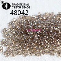 3х6мм 48042 Чешский перламутровый цвет арахисовый бисер 10г около 90 шт.